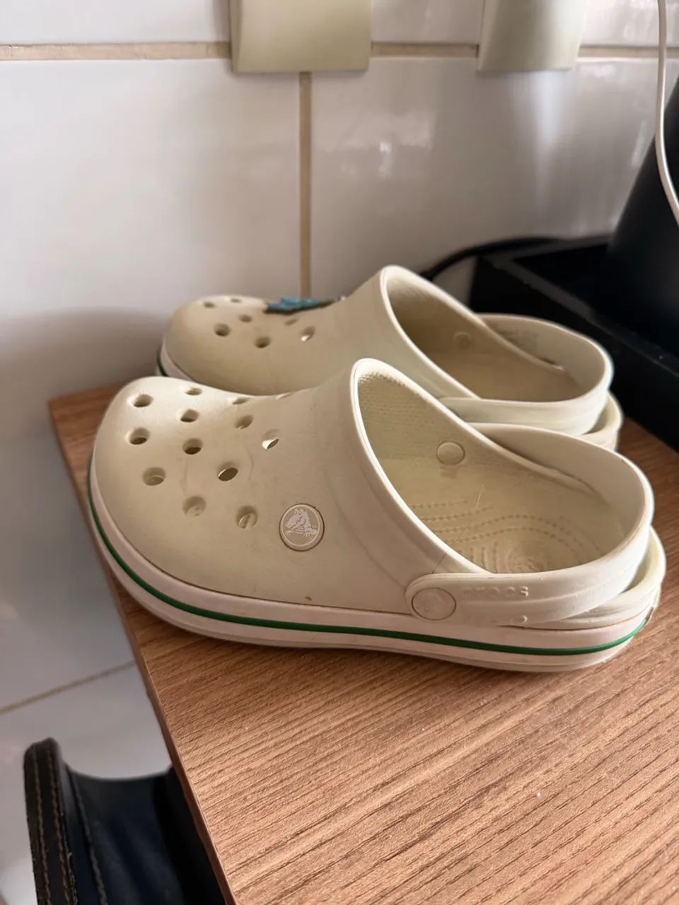 Crocs original tamanho 33 - Foto 2