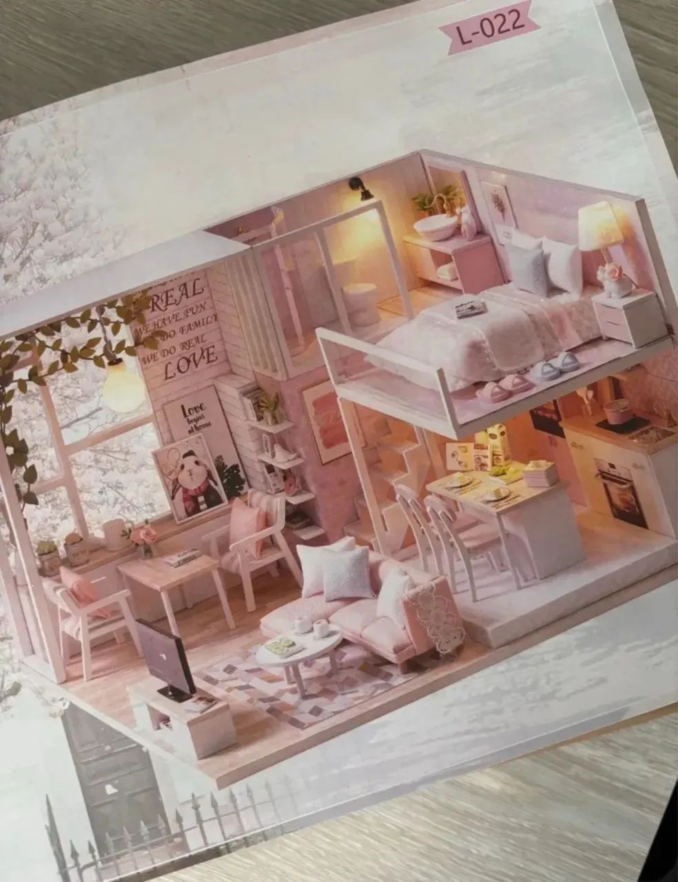 Brinquedo casa de boneca DIY