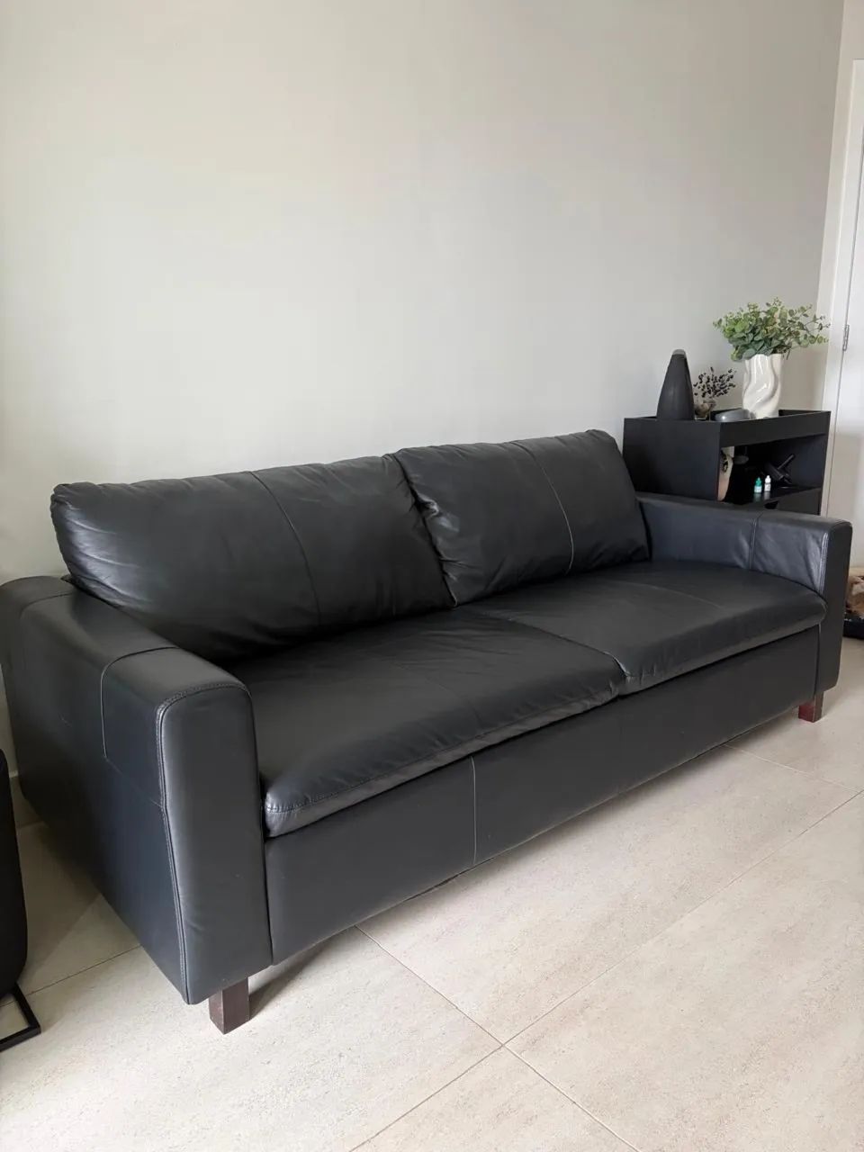 Sofá de couro Tok Stok  - Foto 2