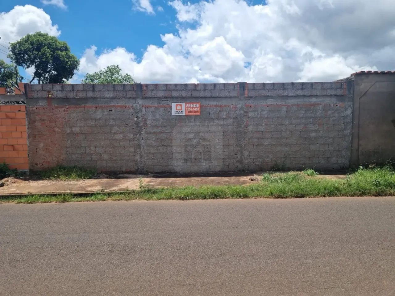 Terreno Padrão em Uberlândia