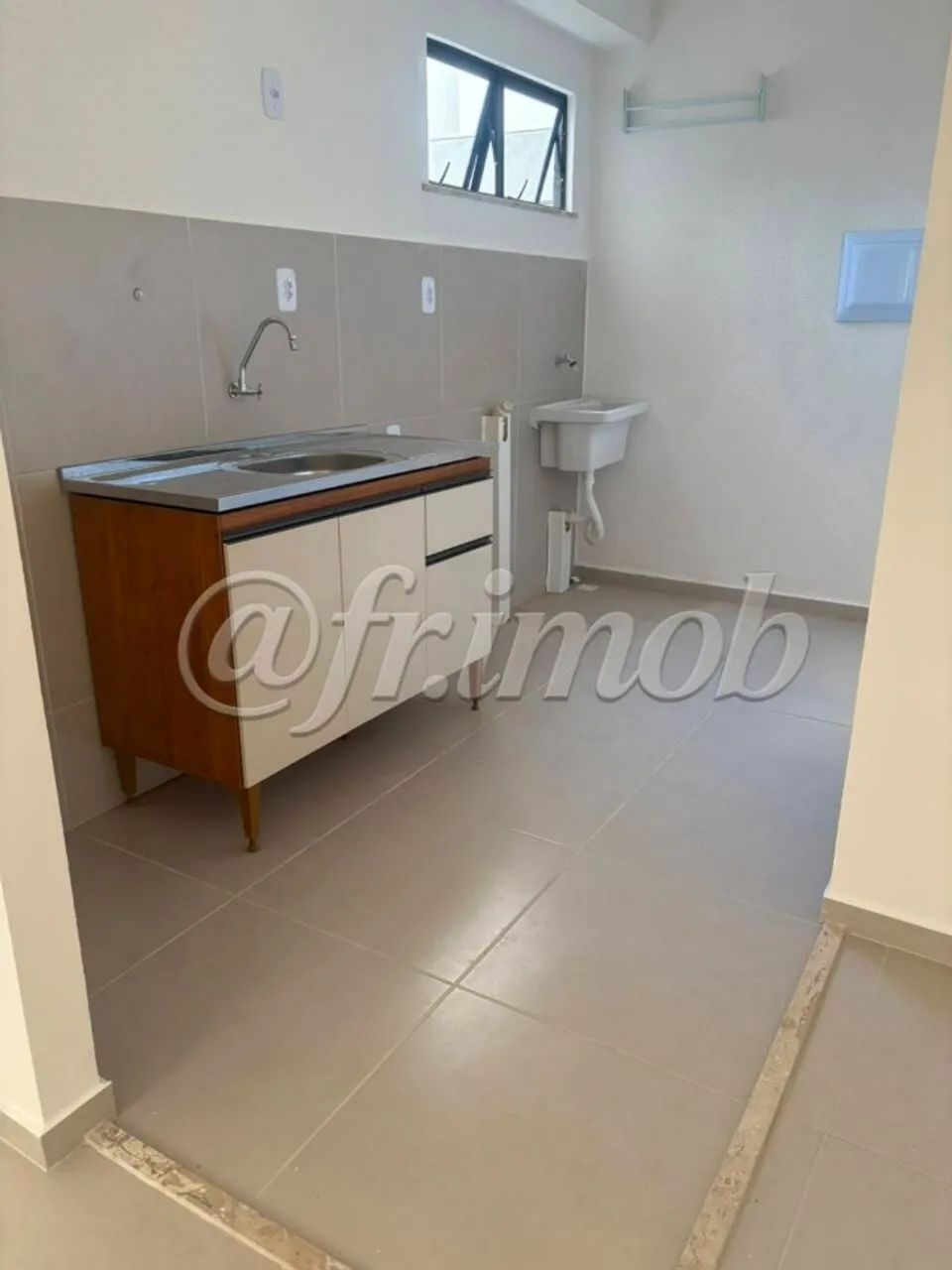 LOCAÇÃO-UNIQ TÉRREO. AVENIDA ARTÊMIA PIRES.SIM. - Foto 2
