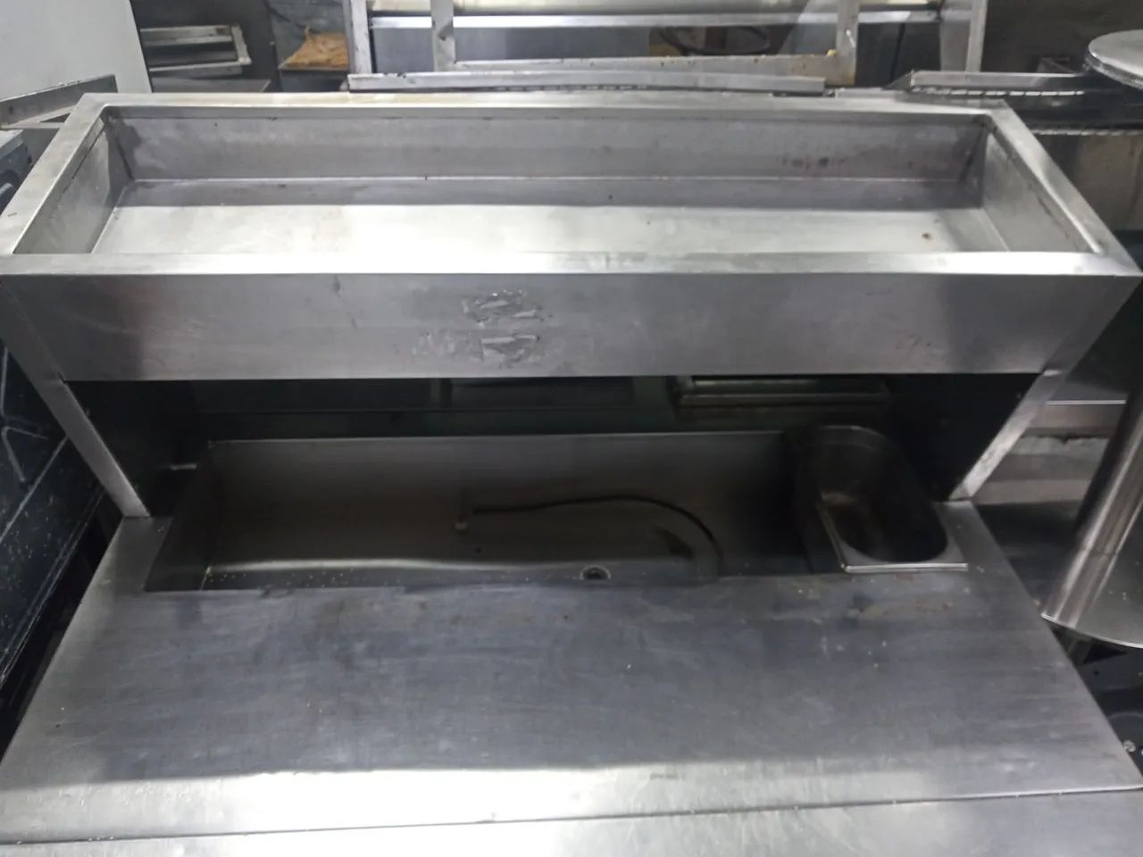 Balcão Condimentadora pista gelada e quente , inox  - Foto 3