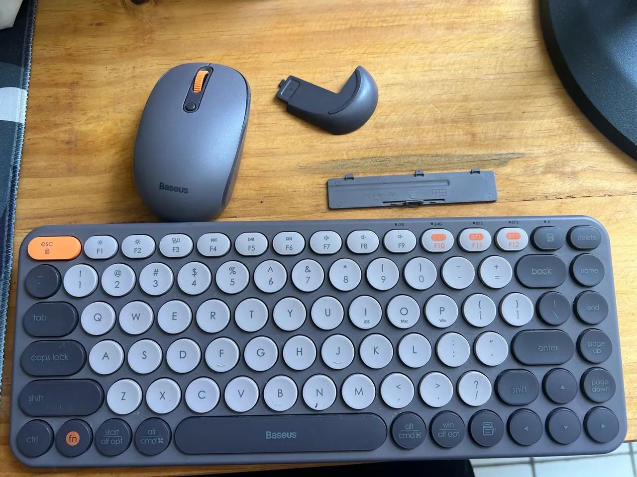 Kit Mouse e teclado Baseus