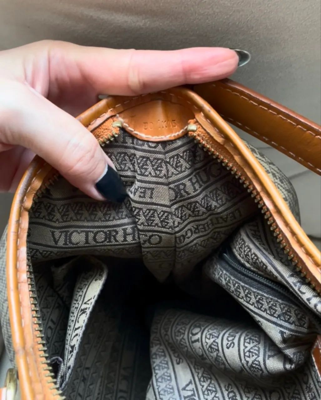 Bolsa em couro Victor Hugo vintage  - Foto 4
