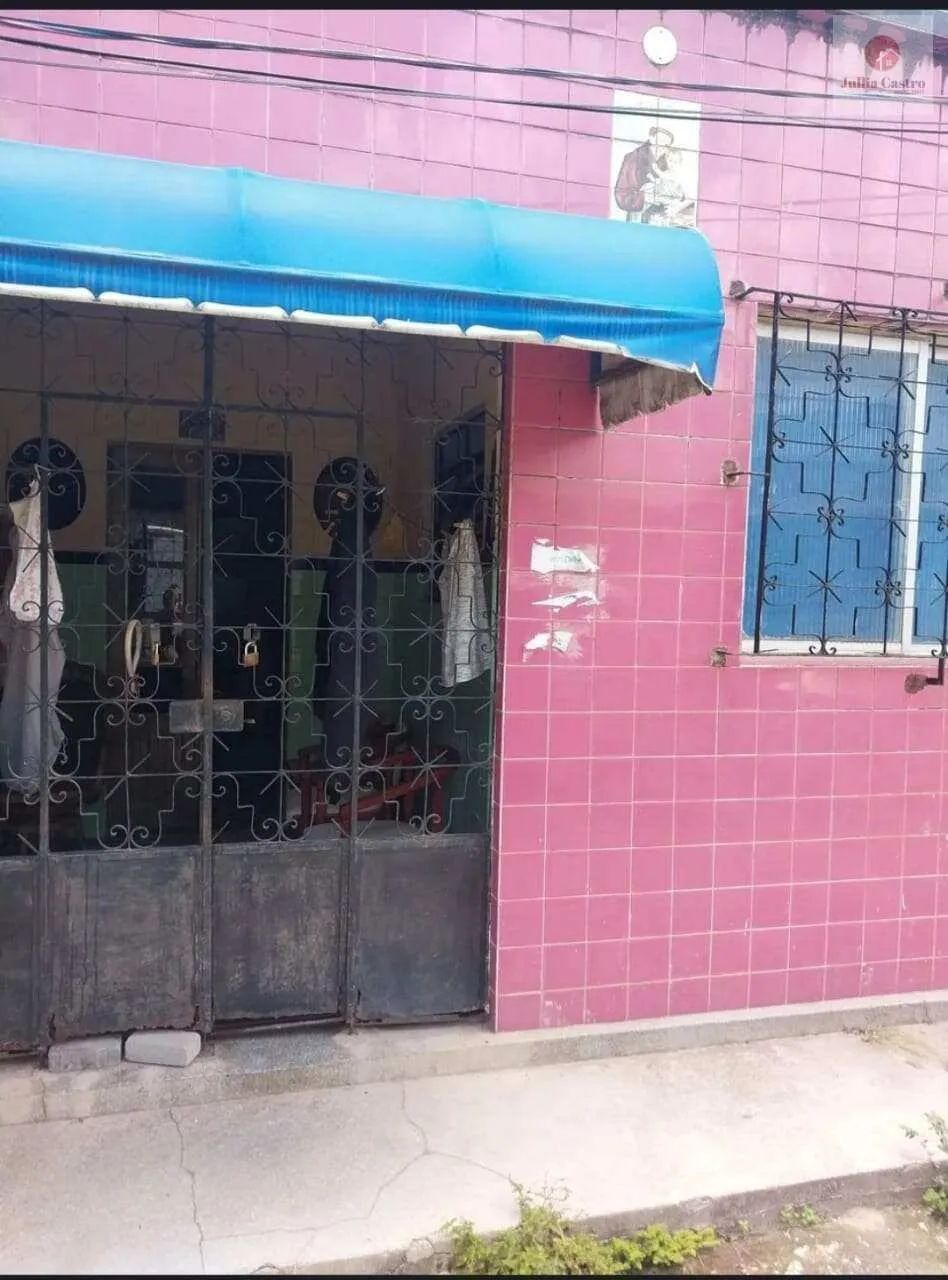 VENDO CASA COM 3 QUARTOS EM ÁGUA FRIA - RECIFE