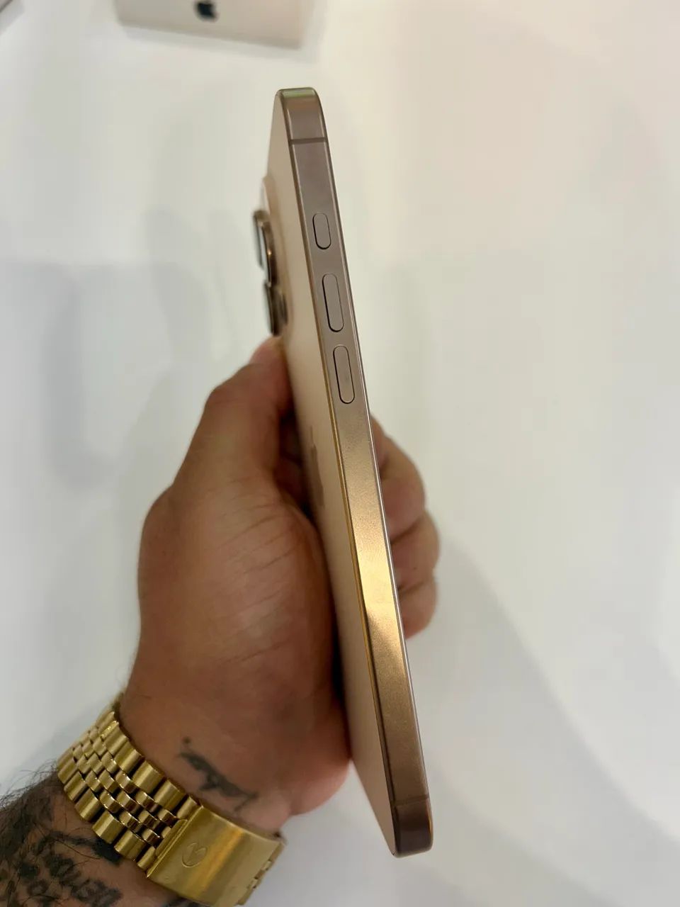 iPhone 16 Pro Max  - Foto 2