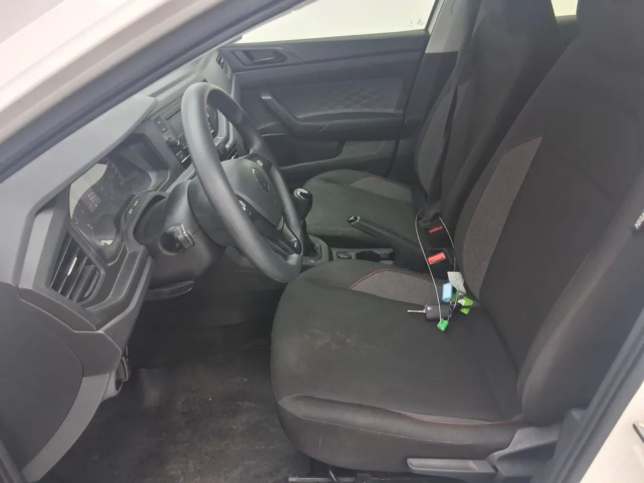 Volkswagen Polo 1.0 MPI Flex 12V 5p, foto 17 de 18