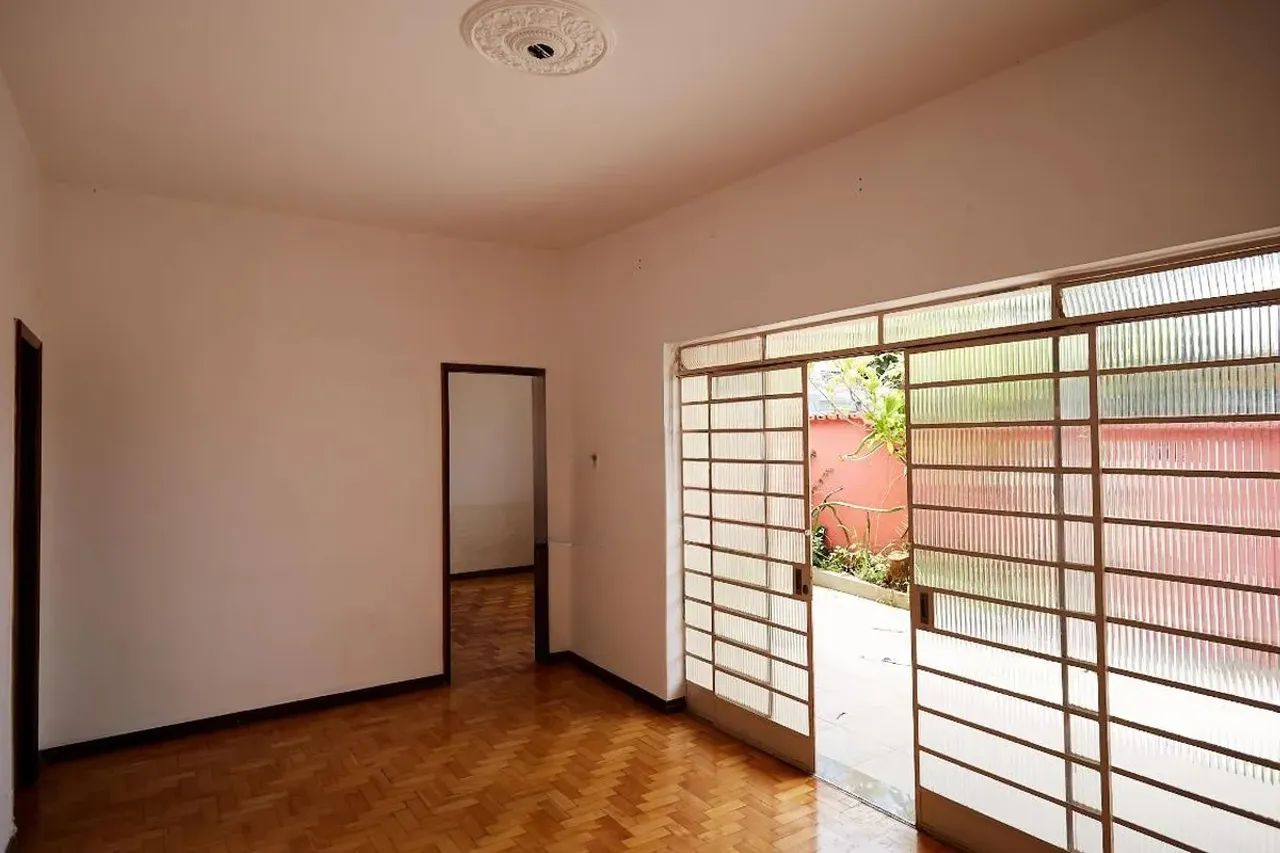 Casa à Venda - Santa Inês, 4 Quartos, 375 m2