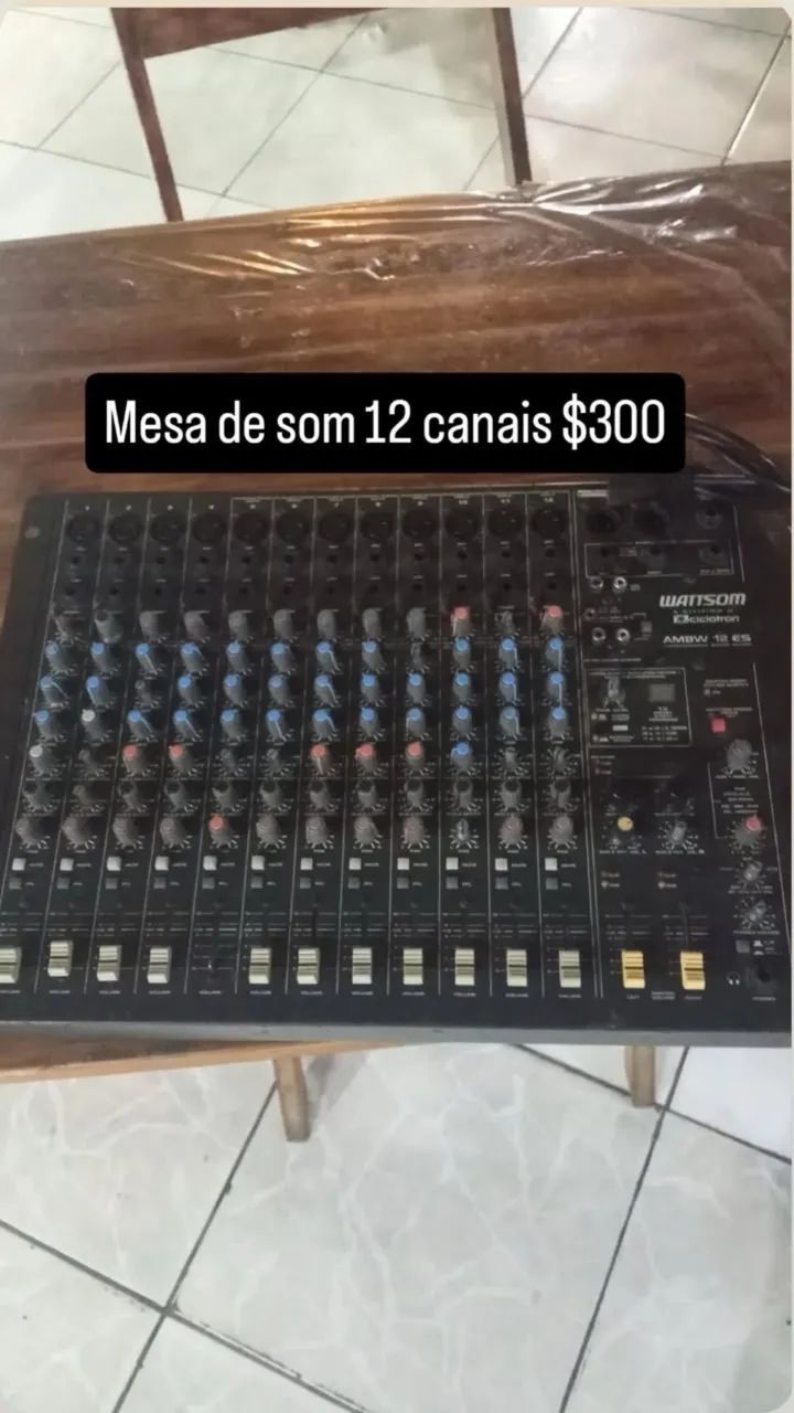 Mesa de som