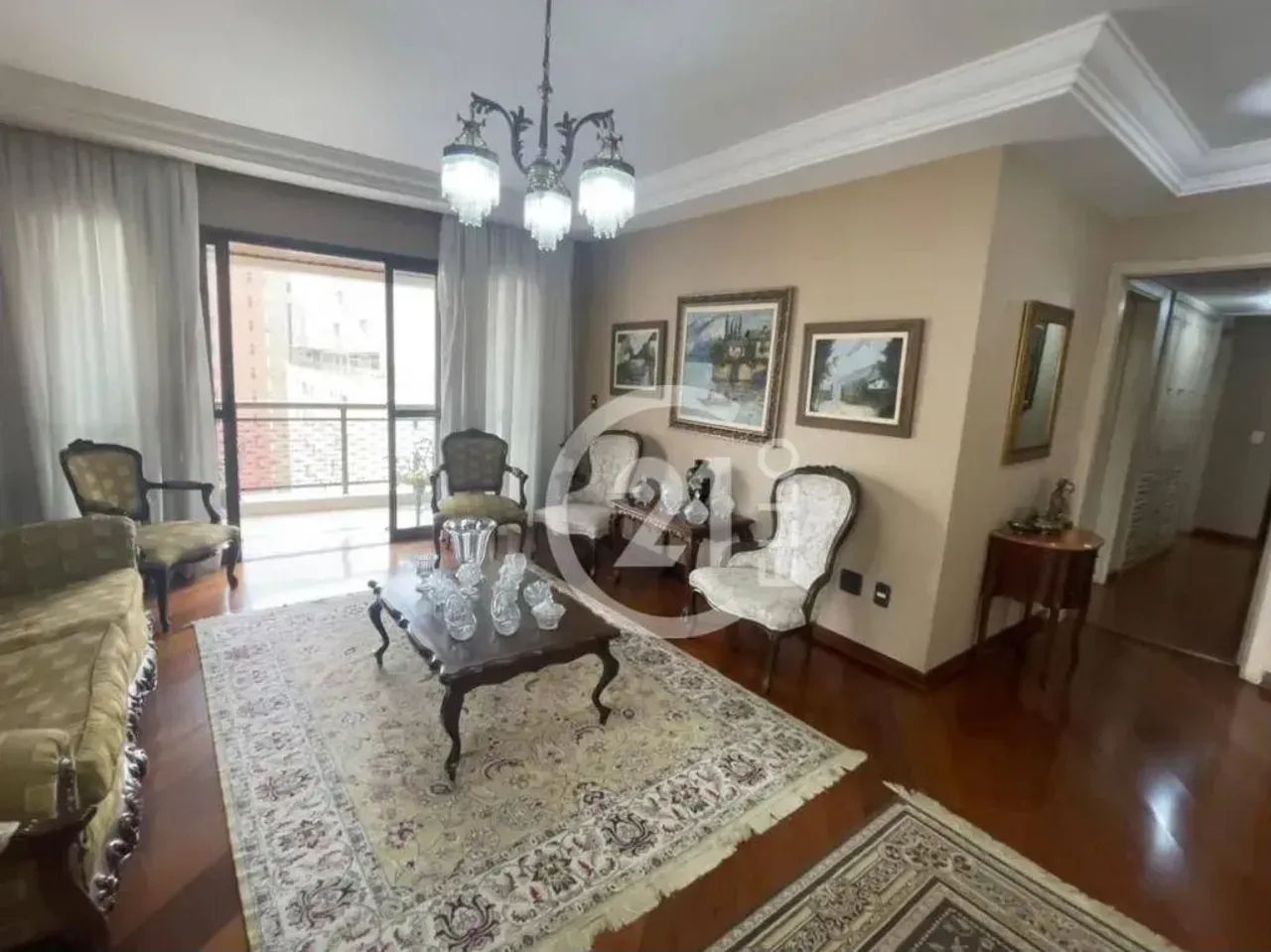 Na melhor rua de Moema, 159m², 4 suítes - Foto 3