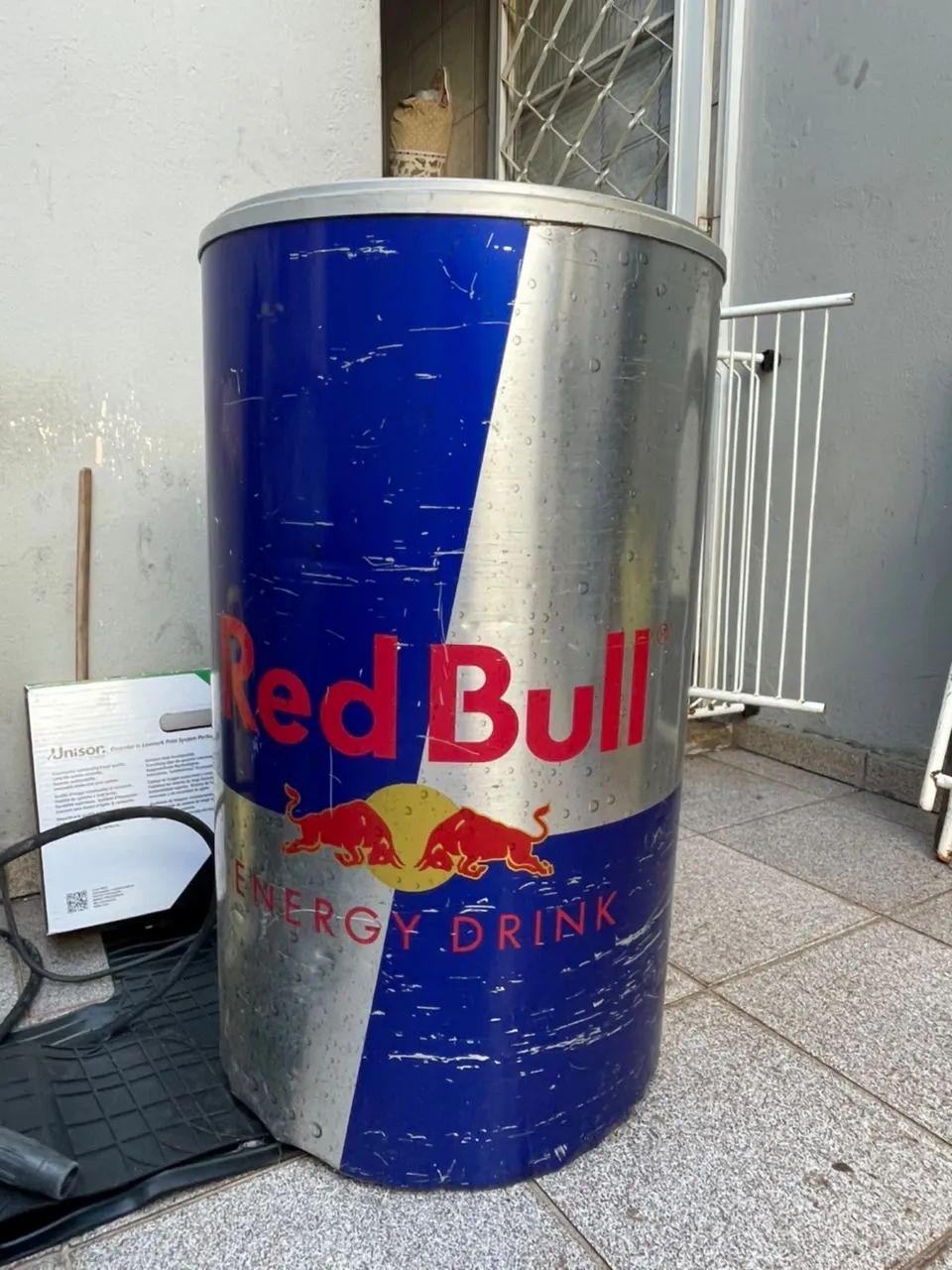 Vendo cooler da Red Bull 