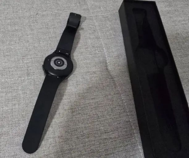 Samsung Smart Watch Pro 5  - Foto 3