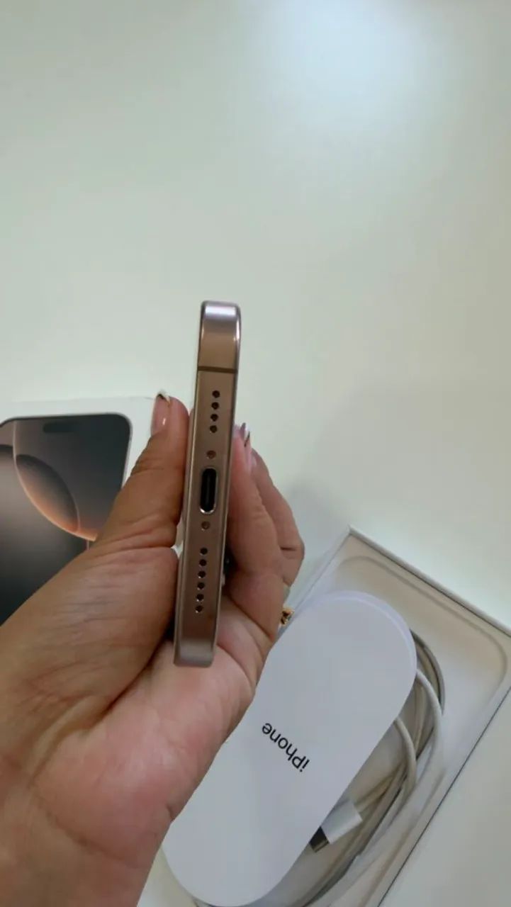 iPhone 16 pro Max 256gb (93%) zerado - Foto 3