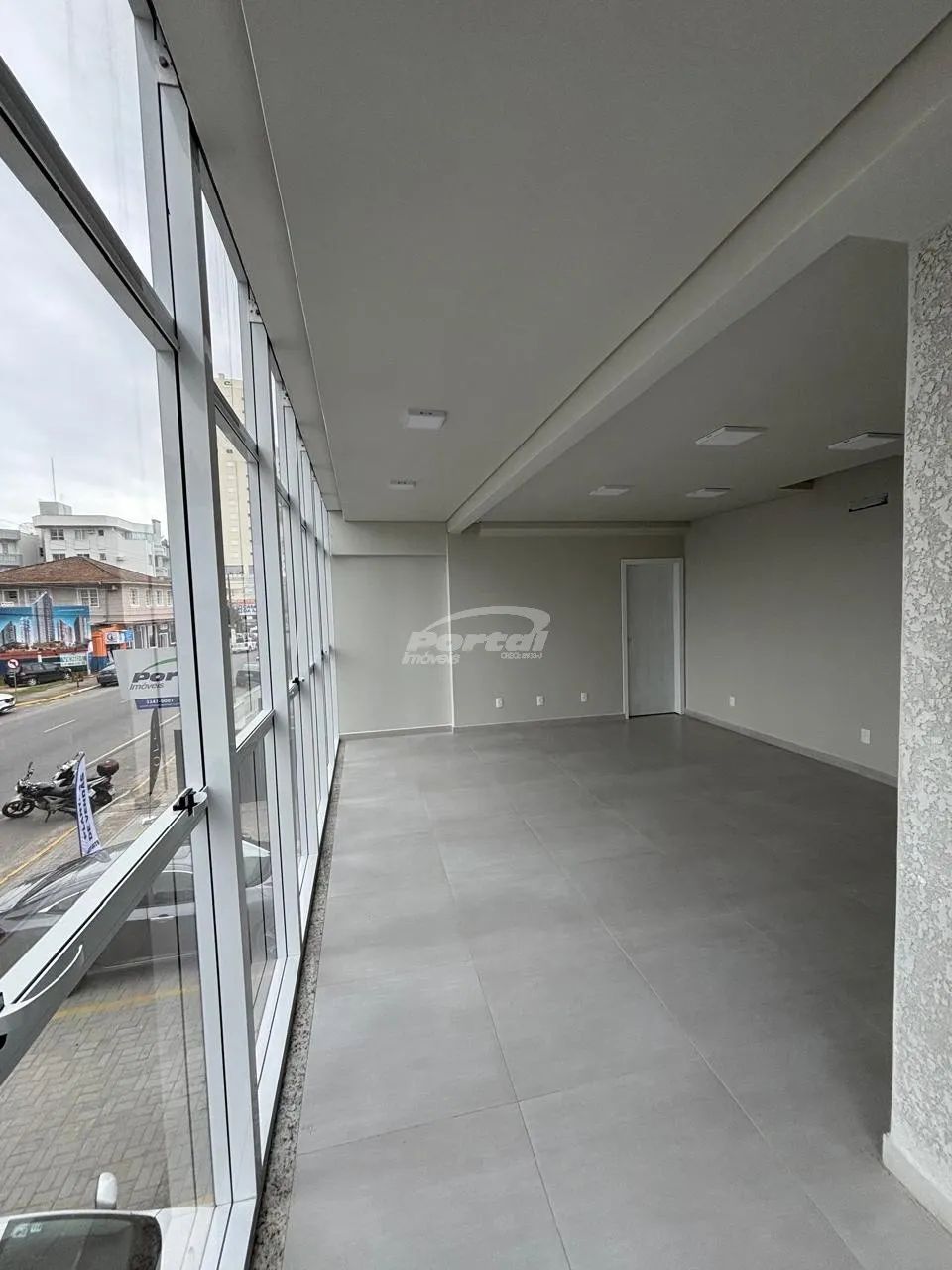 Sala comercial com 25m² no centro de Balneário Piçarras/SC (Cód. 20498) - Foto 5