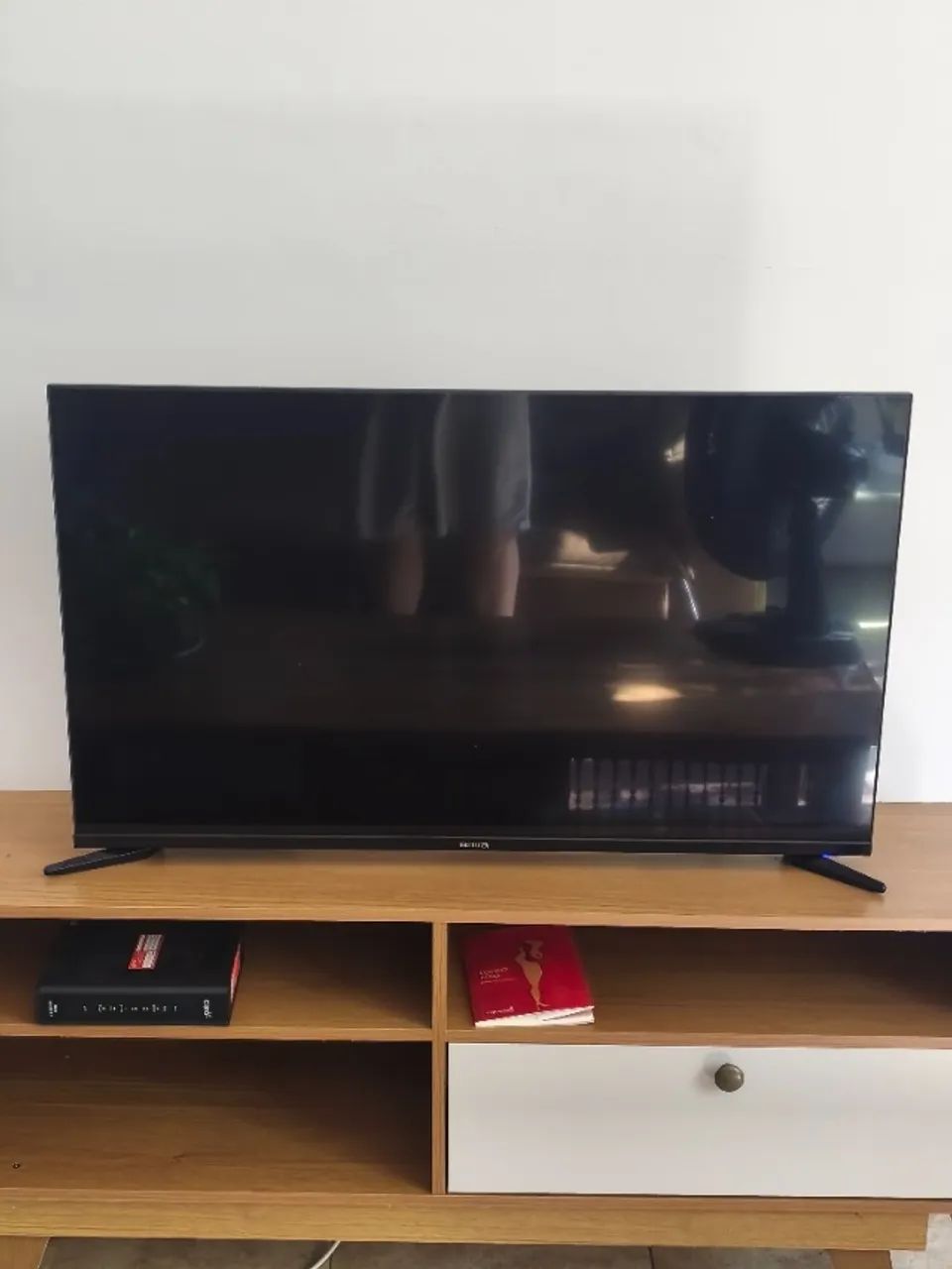 Vendo TV Smart Aiwa 43 polegadas  - Foto 2