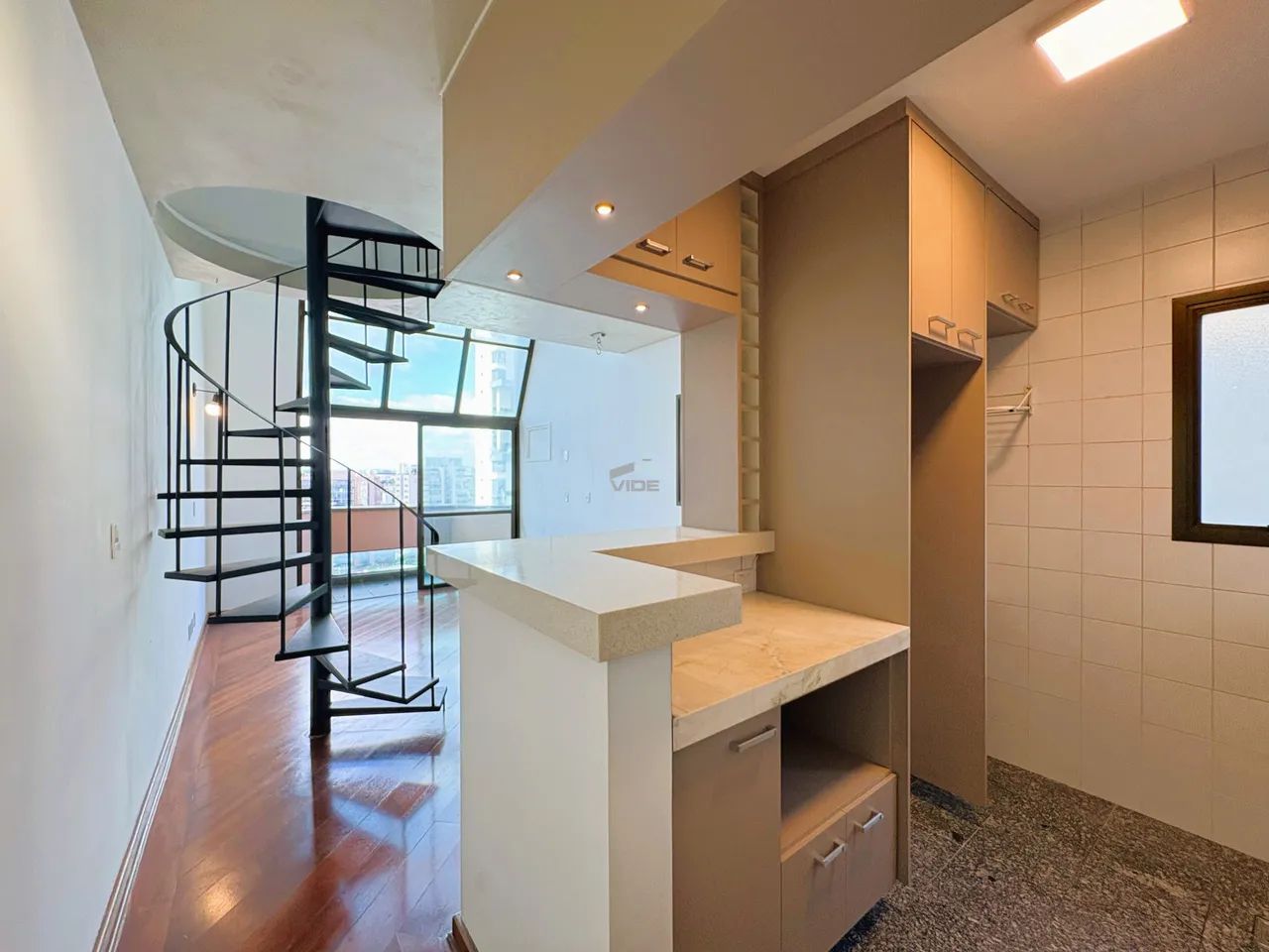 APARTAMENTO DUPLEX PARA LOCAÇÃO | CAMBUÍ - CAMPINAS | MOBILIADO
