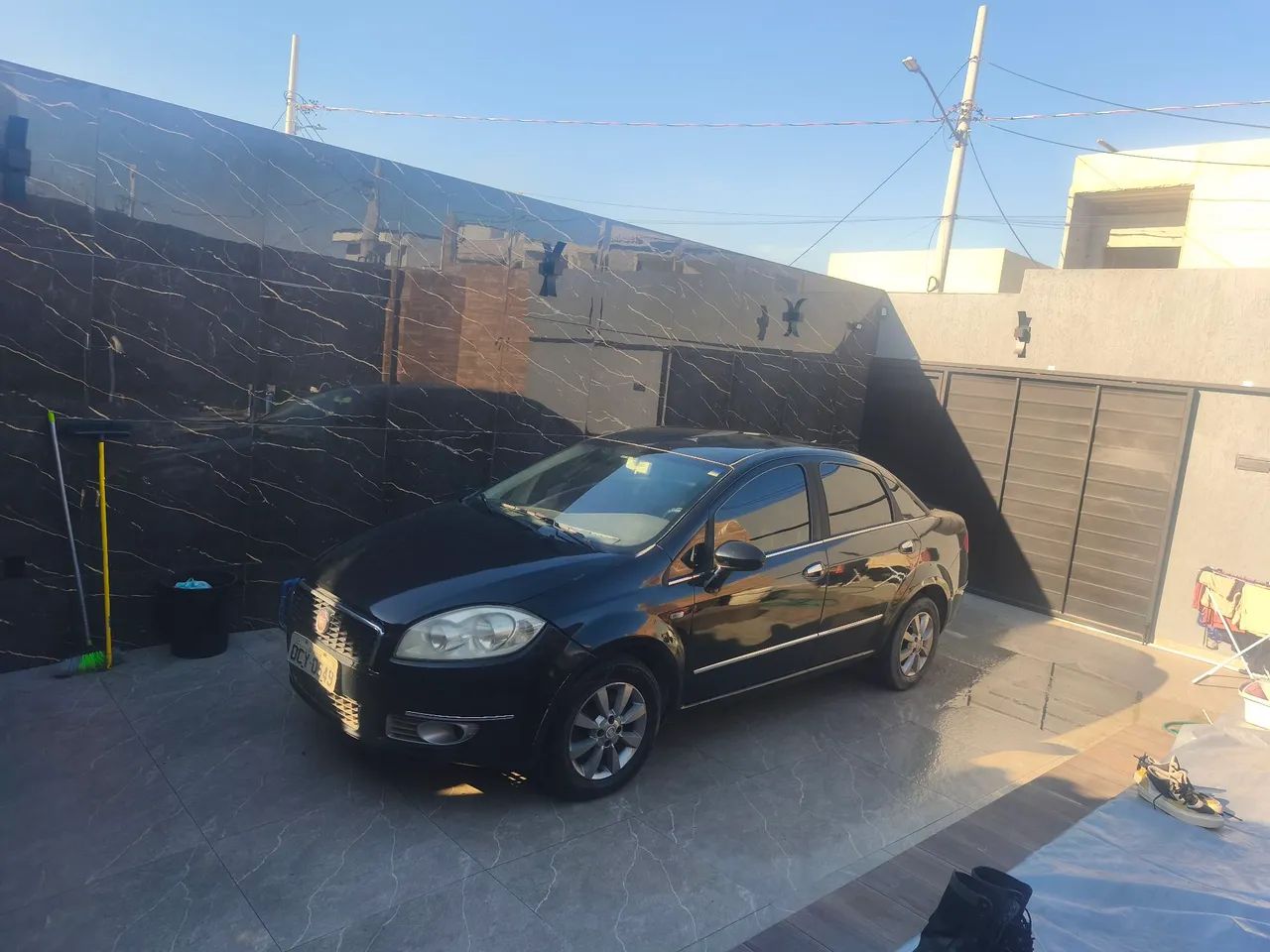 Fiat Linea Absolute 1.9/1.8 Flex Dualogic 4P 2011 - Foto 2