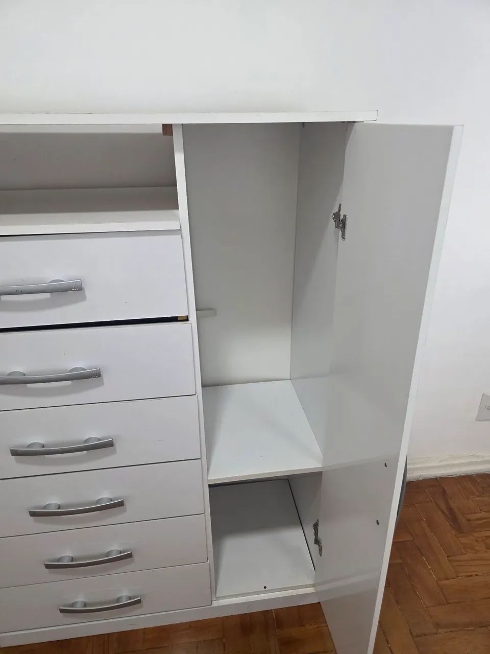 Cômoda 6 gavetas e 1 porta - Foto 2