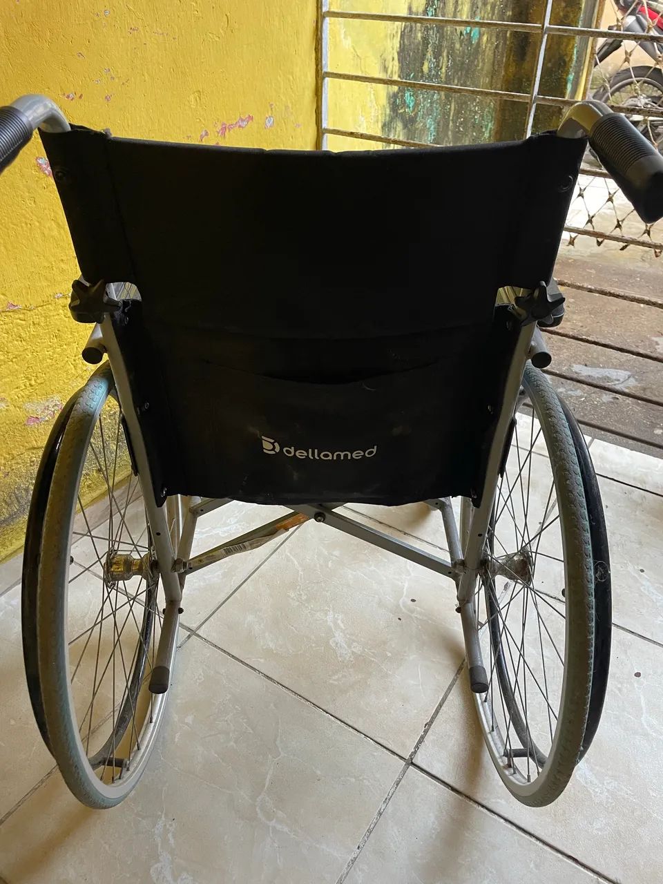 Cadeira de rodas 