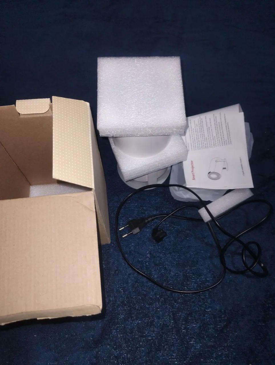 Projetor led via hdmi com android wifi bluetooth  - Foto 3