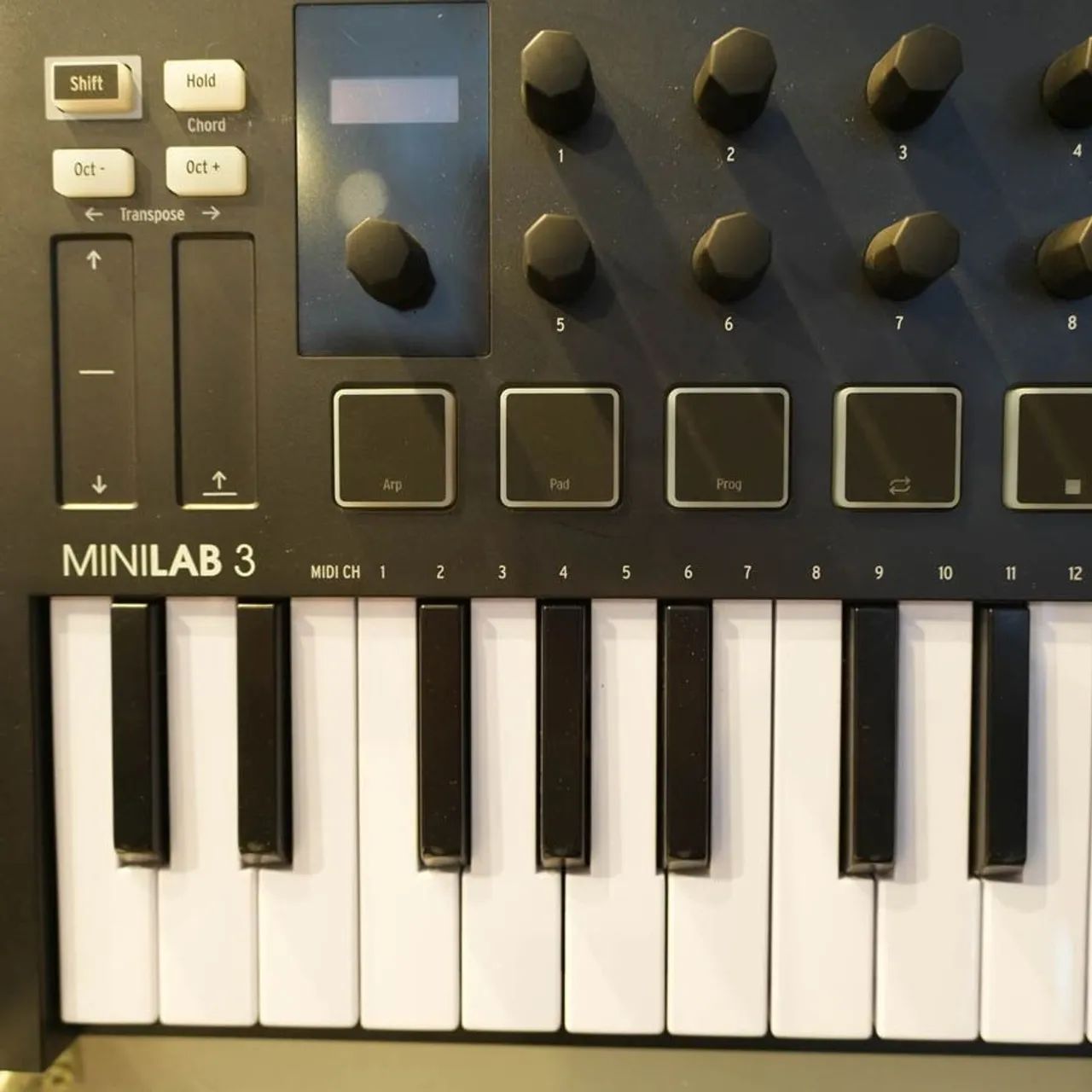 Mid Controlador Arturia Minilab 3 Preto ( Novo ) - Foto 6