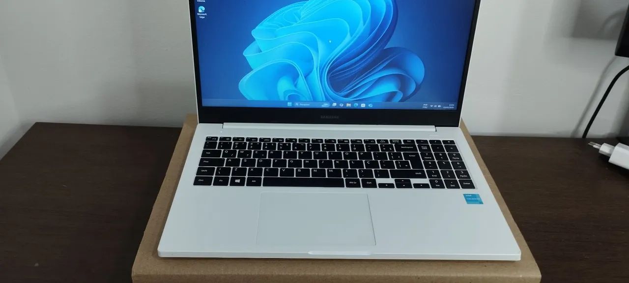 Notebook Samsung sem detalhes  - Foto 2