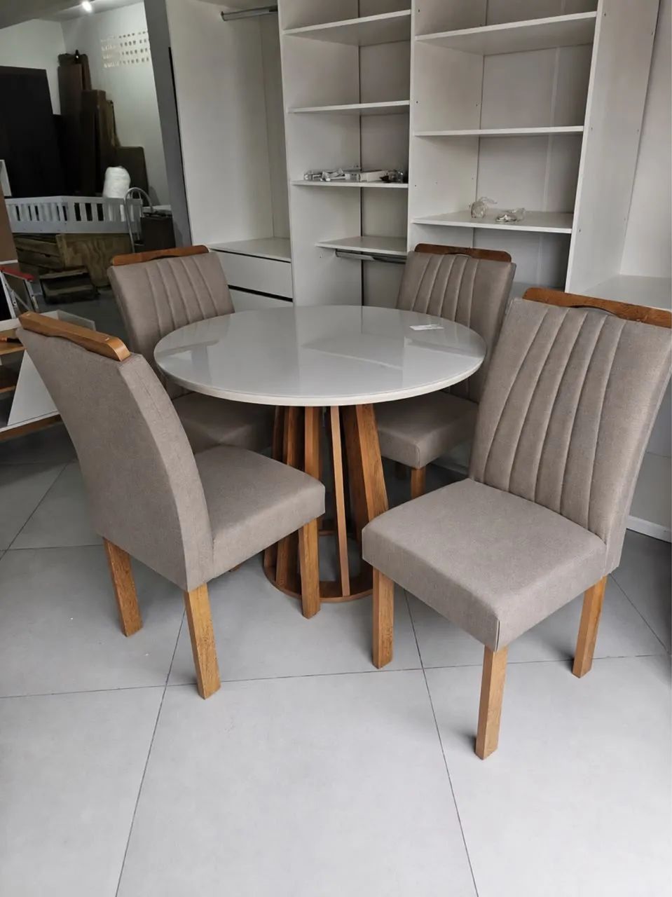 Mesa sala de jantar completa - Foto 2