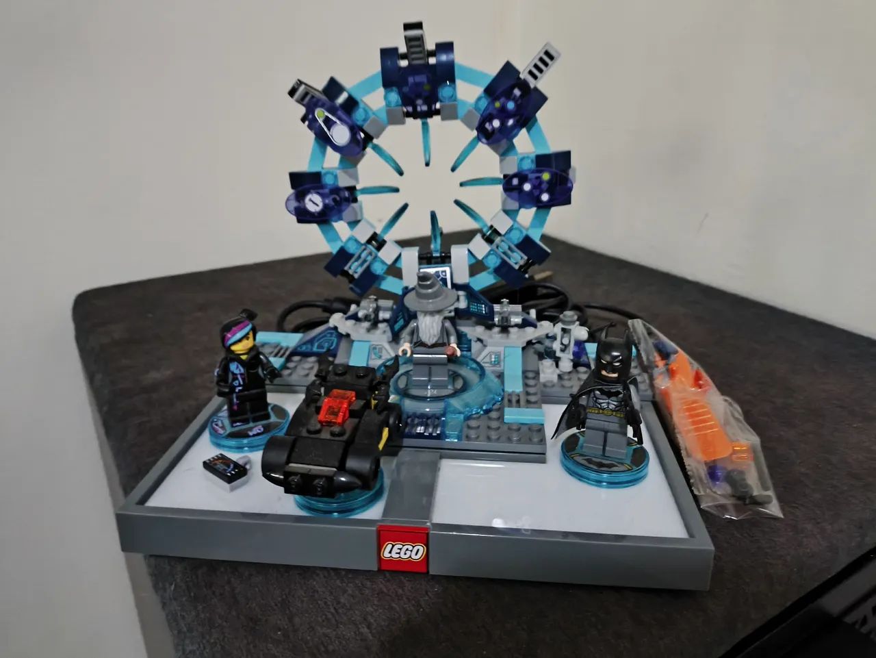 Lego dimensions - starter pack set - ps4 - sem o disco