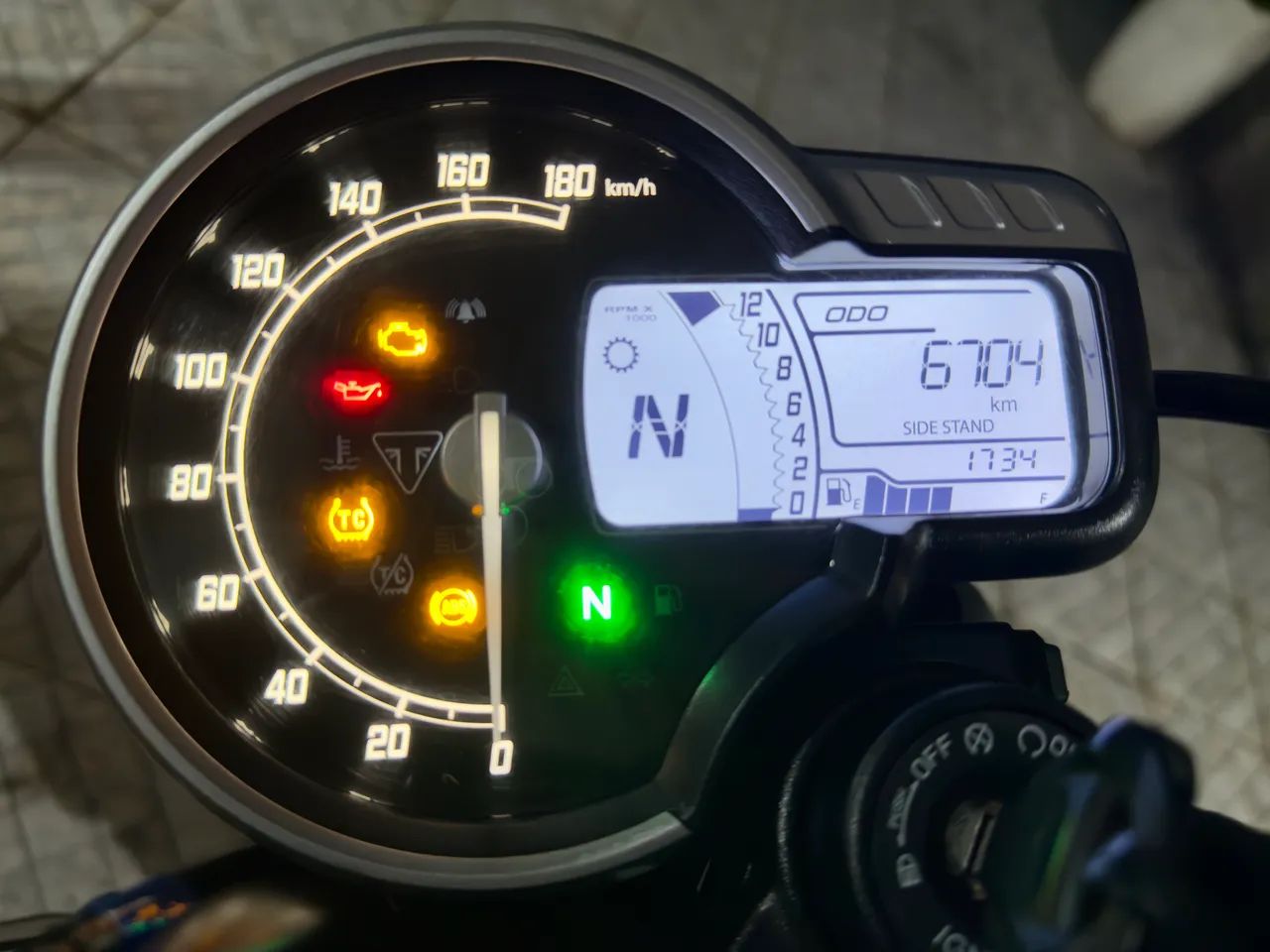 Triumph Speed 400 2026 - Foto 4