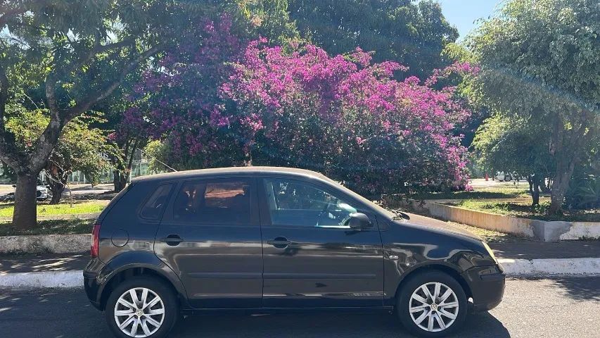 Volkswagen Polo Polo 1.6 Mi/ S.Ouro 1.6Mi 101cv 8V 5p 2005