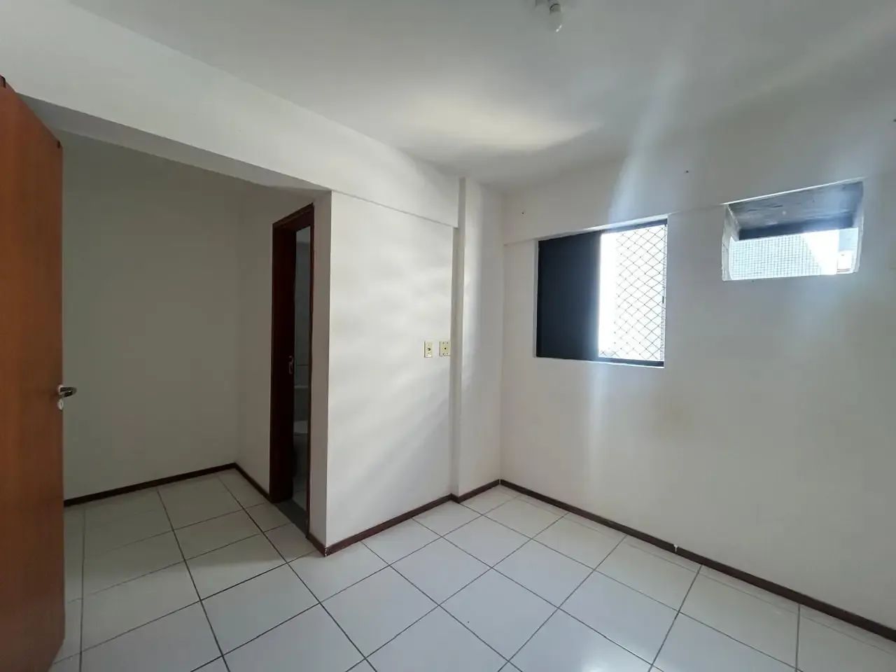ALUGO APARTAMENTO NA PONTA VERDE - Foto 5