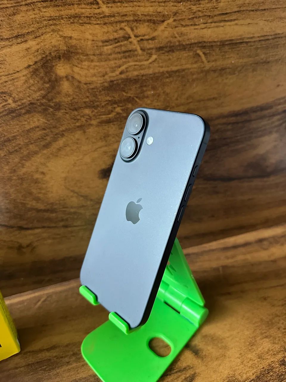 IPhone 16  - Foto 2