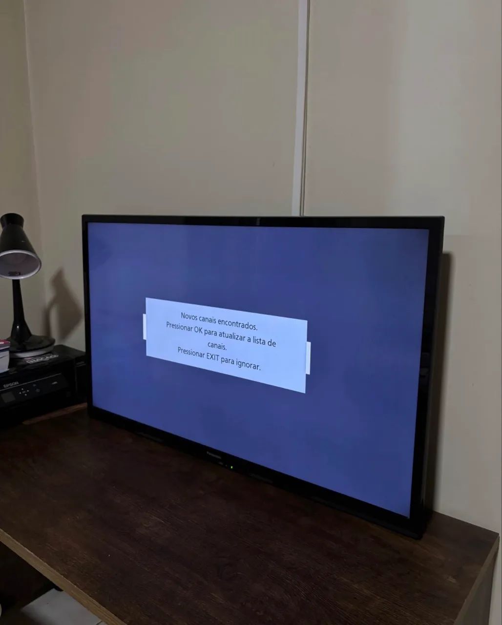Tv  - Foto 2