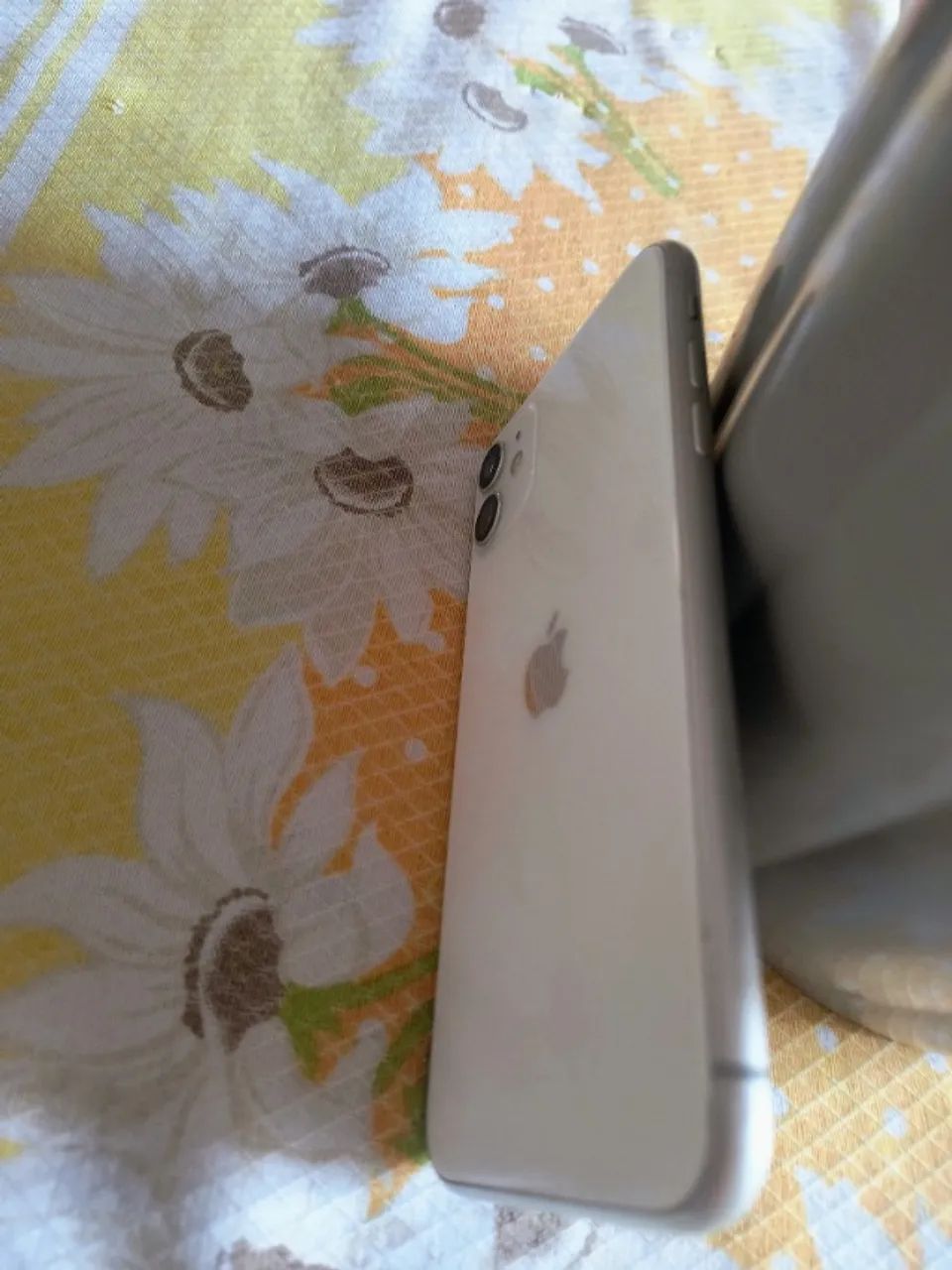iPhone 11 - Foto 2