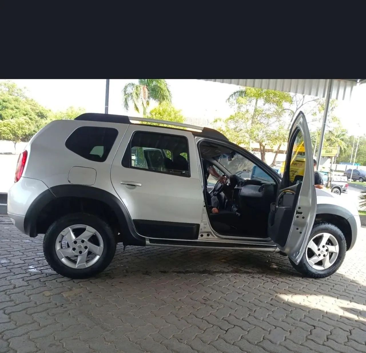 Renault Duster Dynamique 2.0 Hi-flex 16V Aut. 2013 - Foto 4