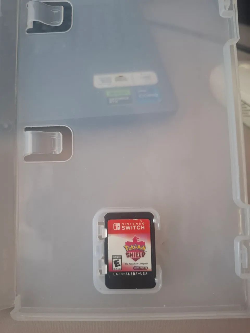 Pokemon Shield - Switch  - Foto 3