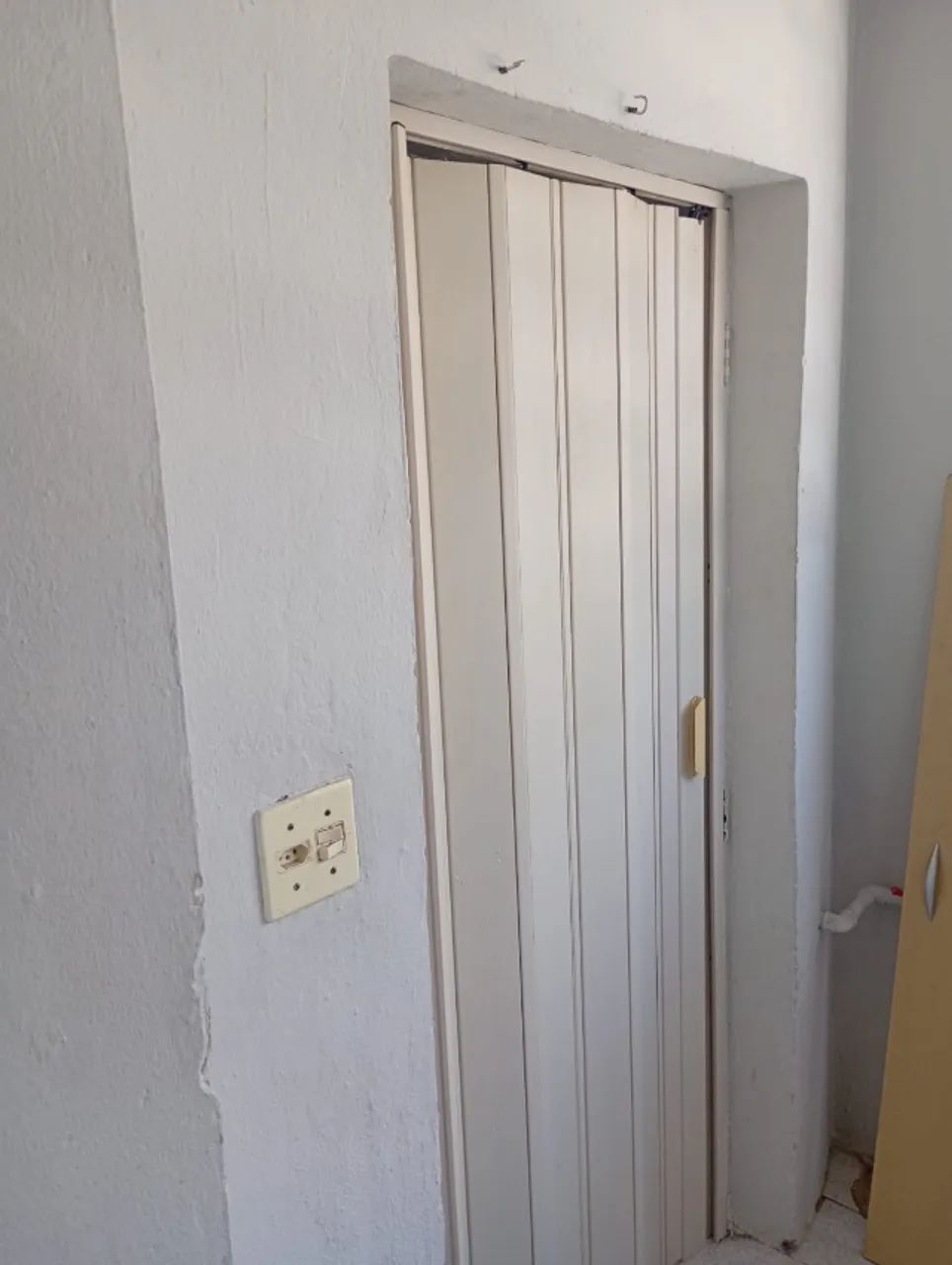 Kitnet com agua luz net incluso - Foto 4