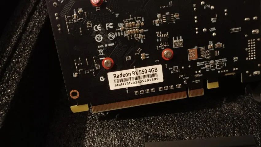 Radeon RX 550 4GB - Foto 4