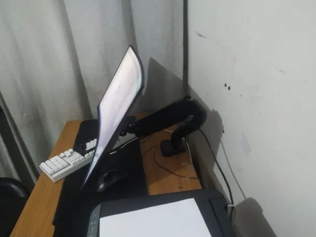 Monitor gamer 240 hz curvo. - Foto 3
