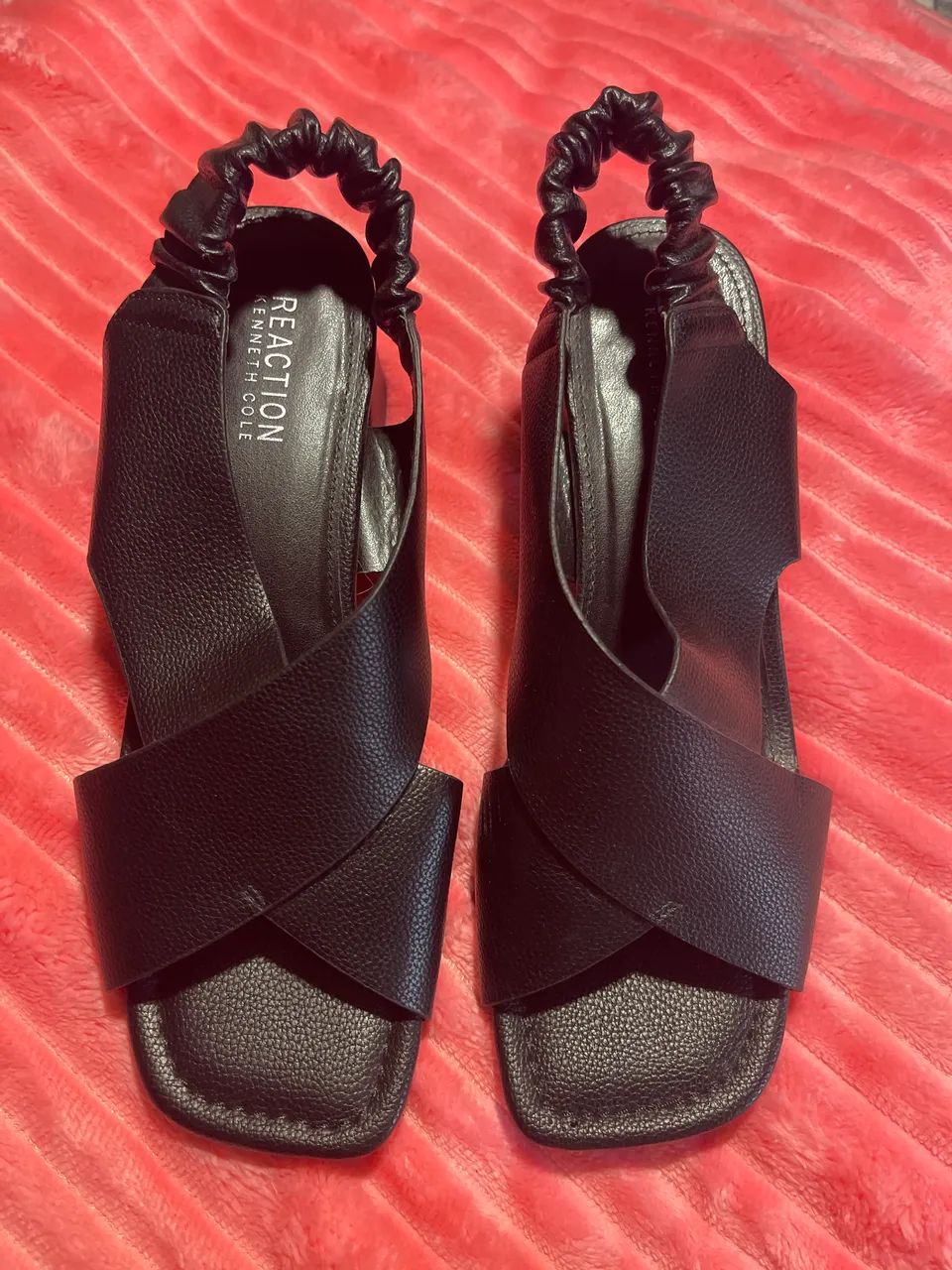 Sandália kenneth cole
