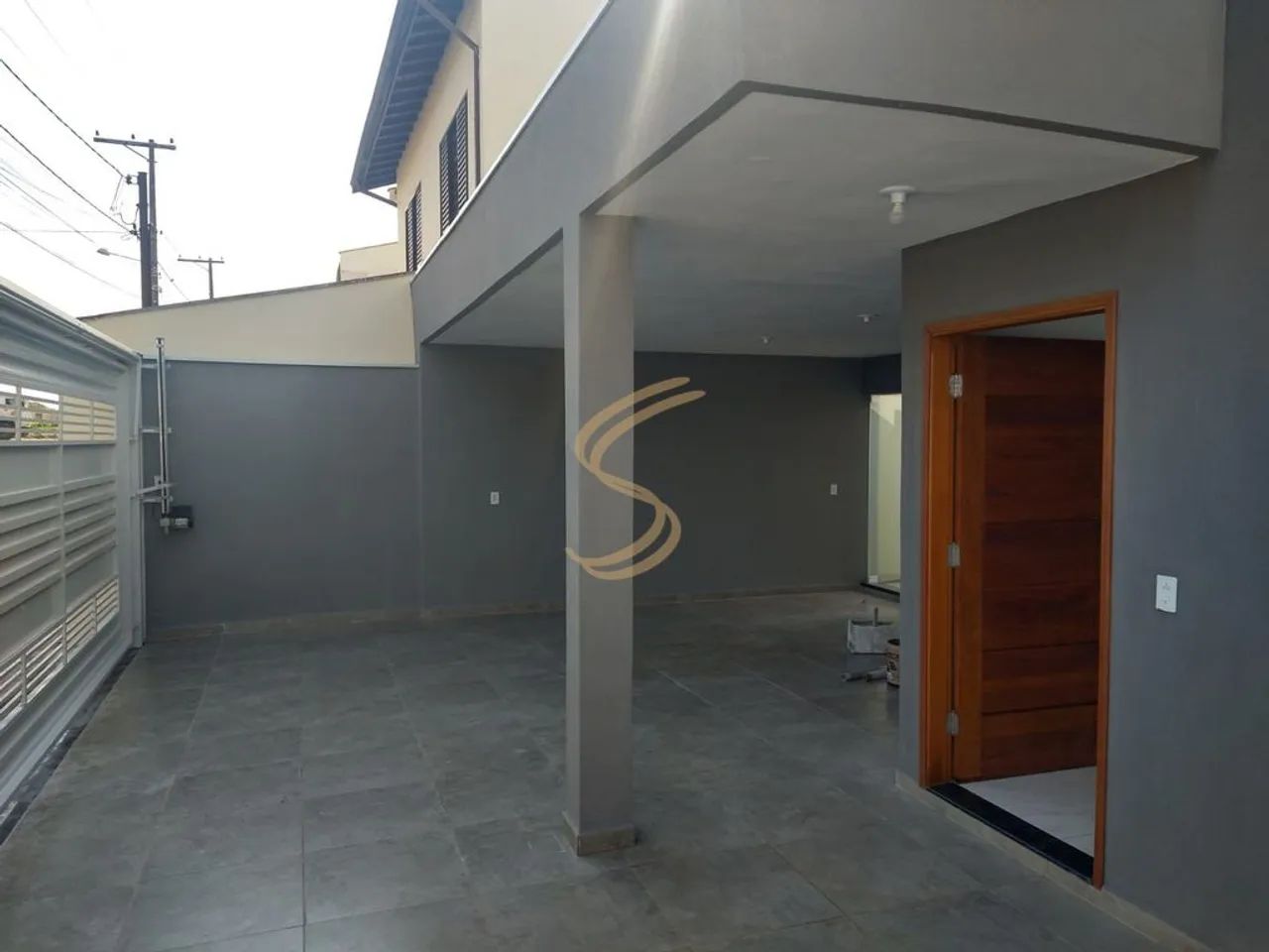 More com Estilo: Casa Moderna com Suíte e Amplo Quintal em São José do Rio Pardo - Foto 2
