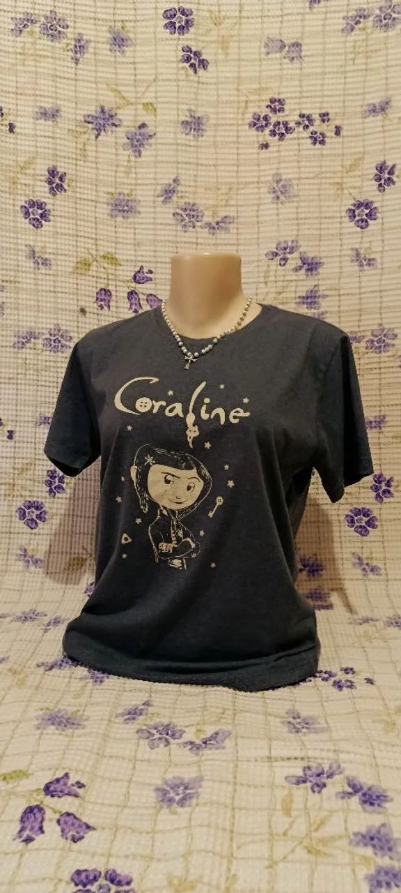 camiseta notave coraline cinza