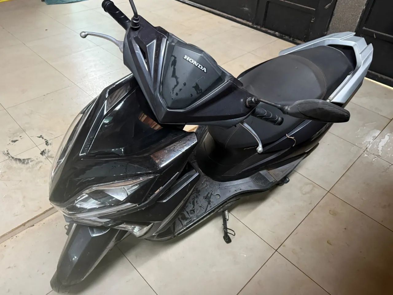 Honda elite particular baixa km