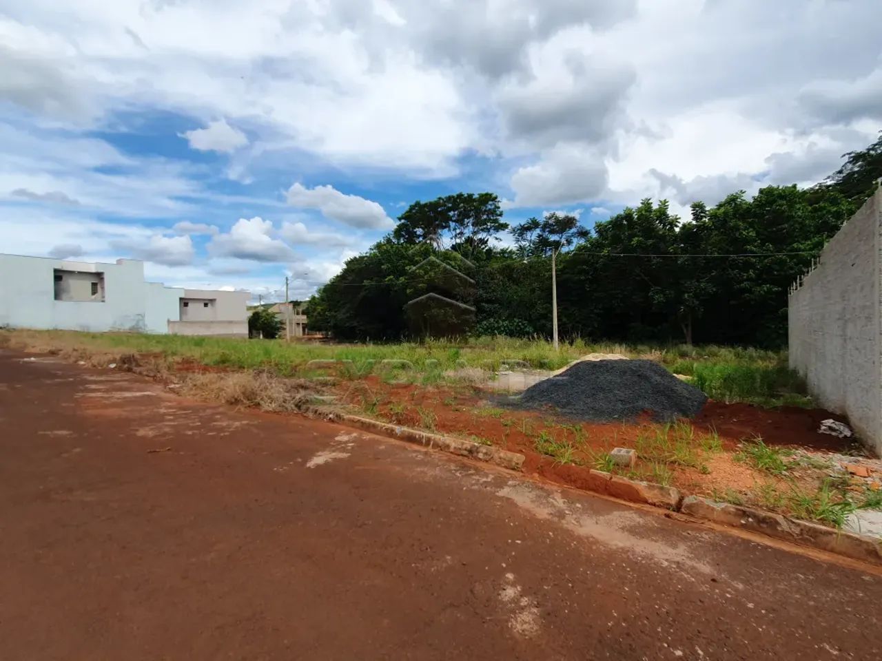 Terrenos Padrão em Dumont - Foto 2