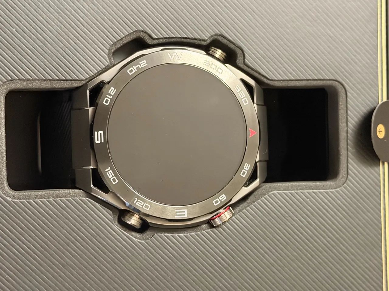 Huawei Watch Ultimate  - Foto 2