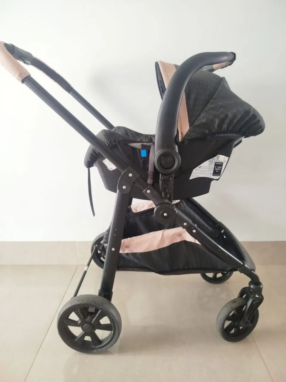 VENDO CARRINHO DE BEBÊ GALZERANO 3 EM 1 - Foto 3