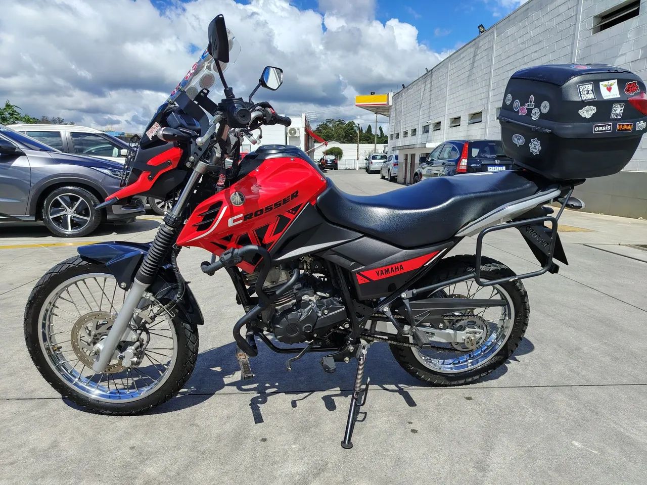 Crosser 2023