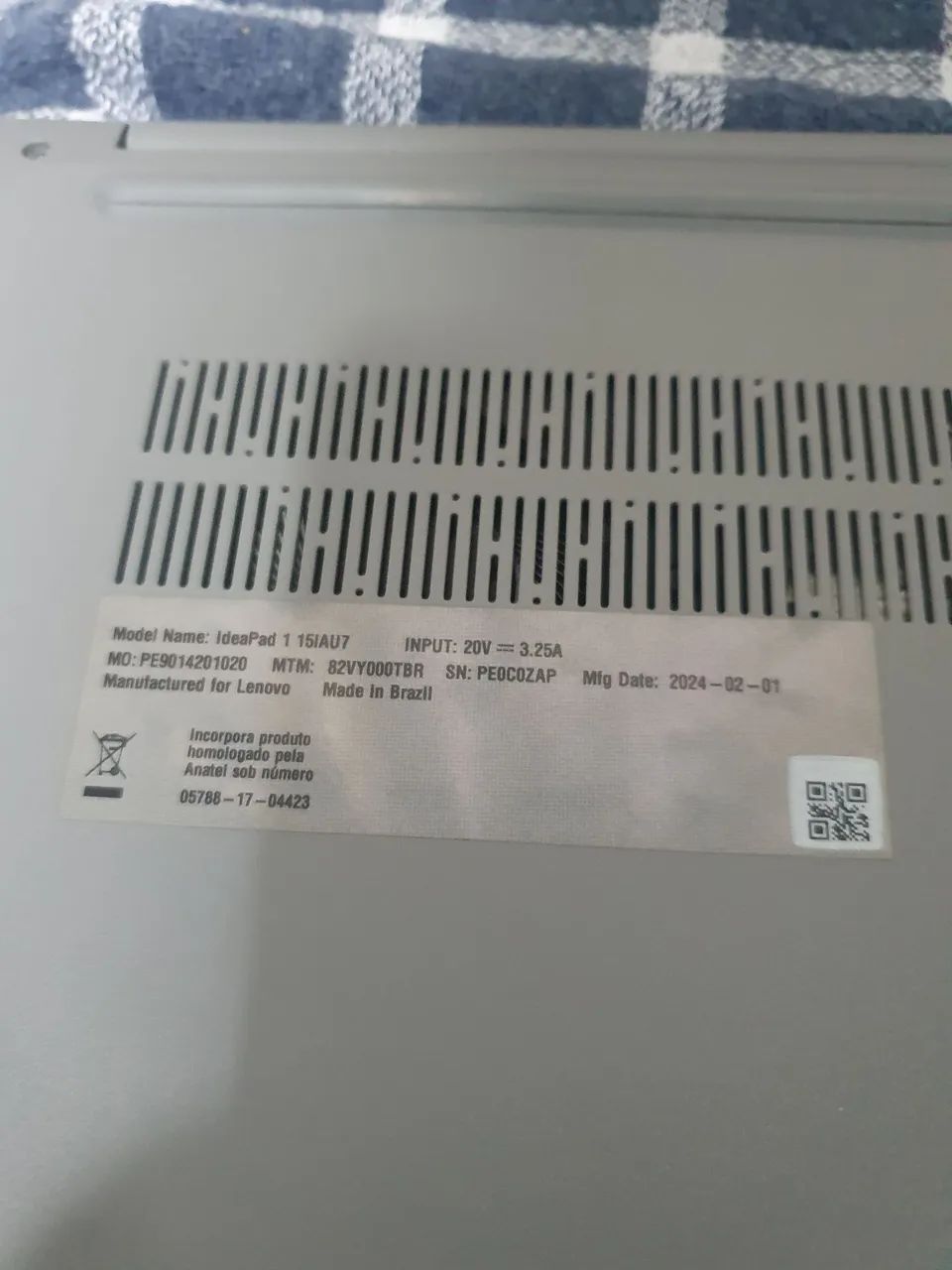 Notebook Lenovo com defeito,para quem quiser arrumar ou retirar peças... - Foto 3