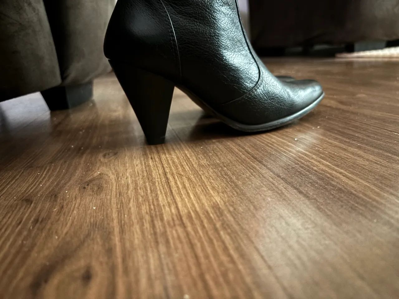 Bota em couro legítimo  nº 33 - Foto 4