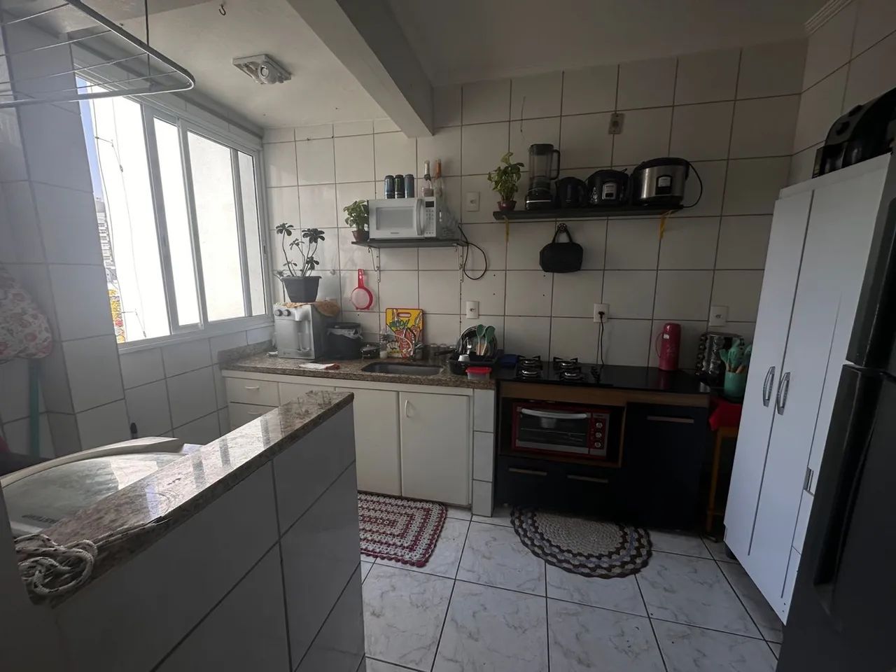 Alugo quarto em apartamento no bairro Lidice - Foto 4